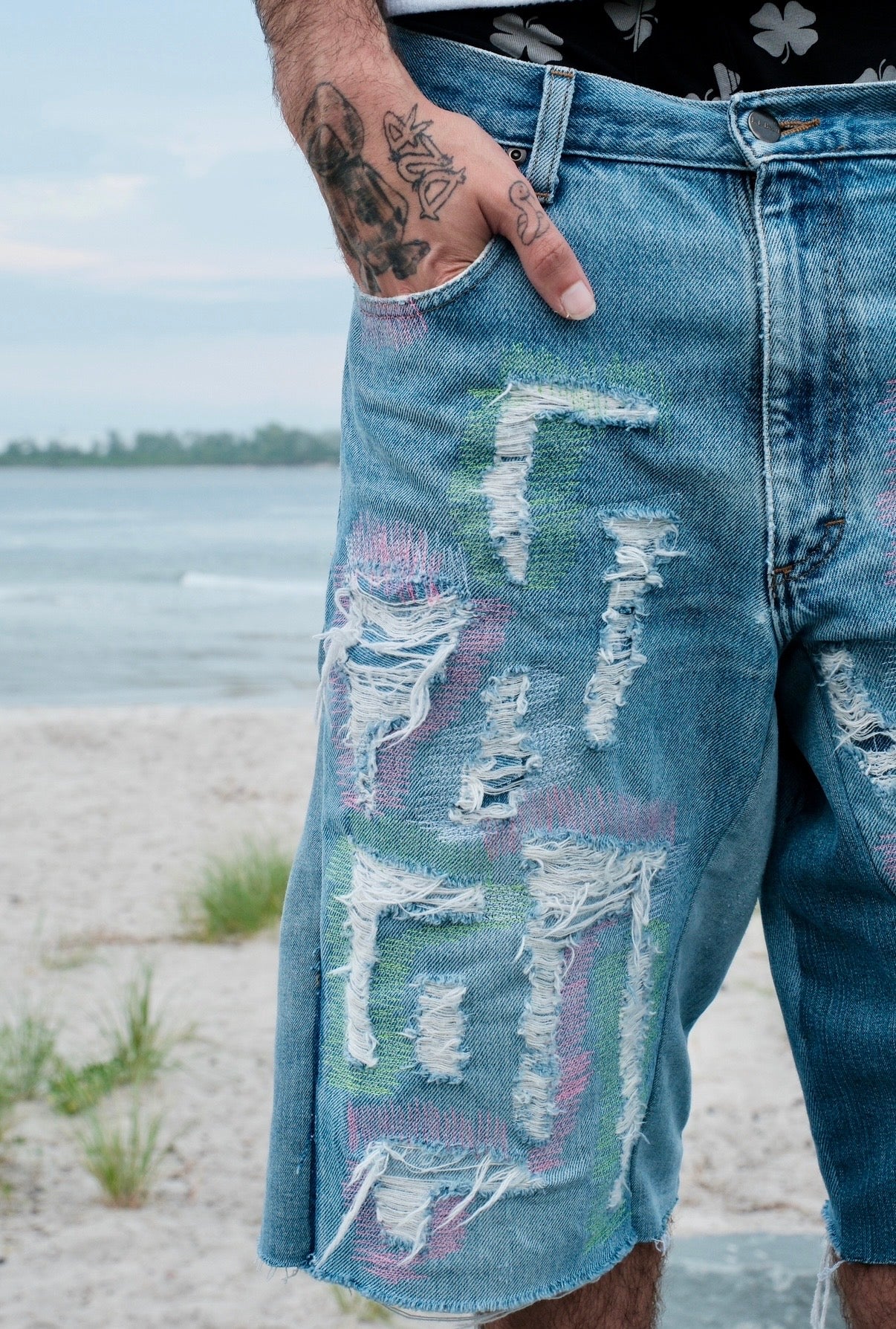 Repaired Flared Denim shorts Green/Pink Light wash